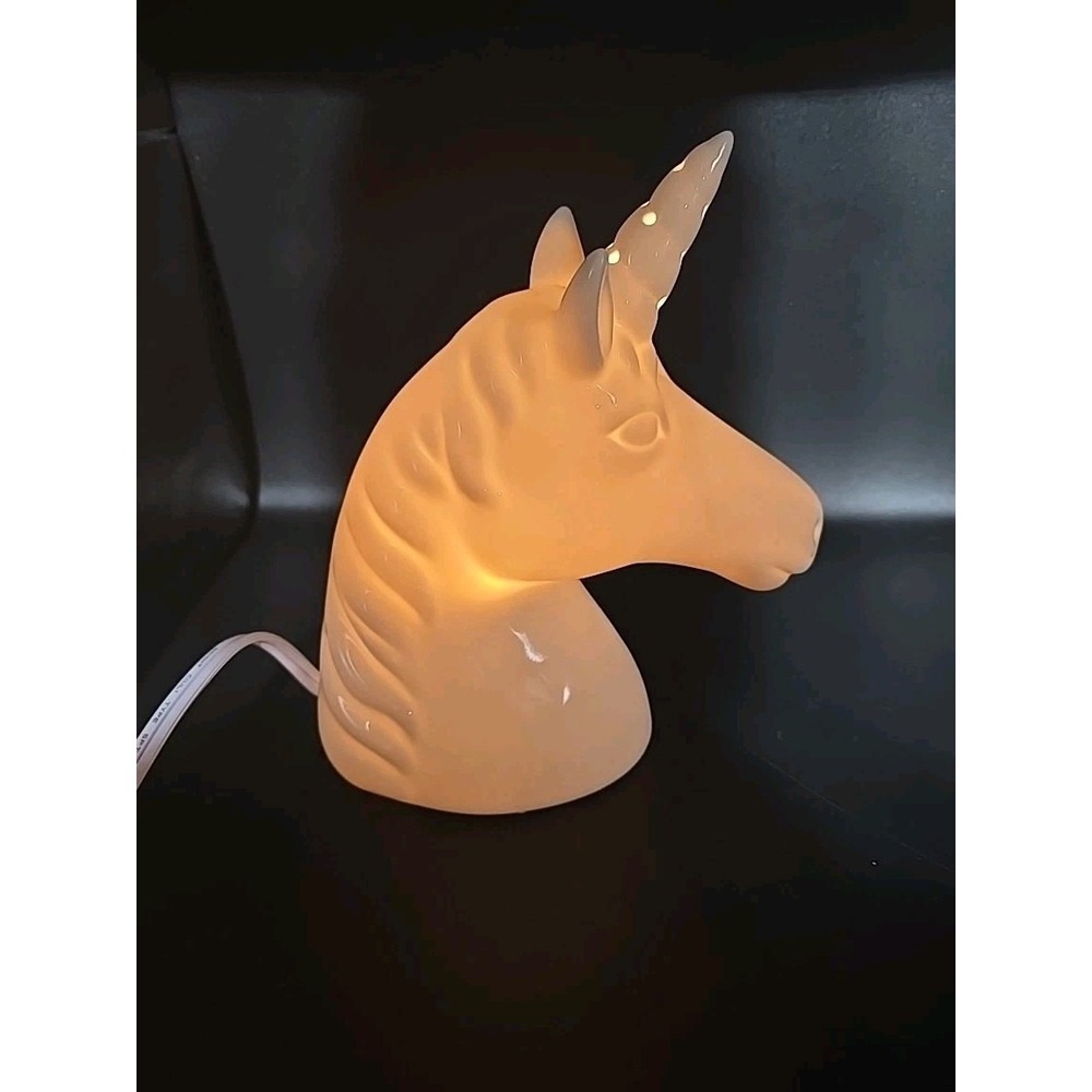 Unicorn Ceramic Night Light Table Lamp Figurine White Cord Works!  Excellent!
